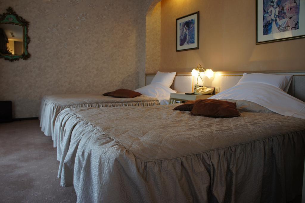 Hotel Platon Chikuma Esterno foto