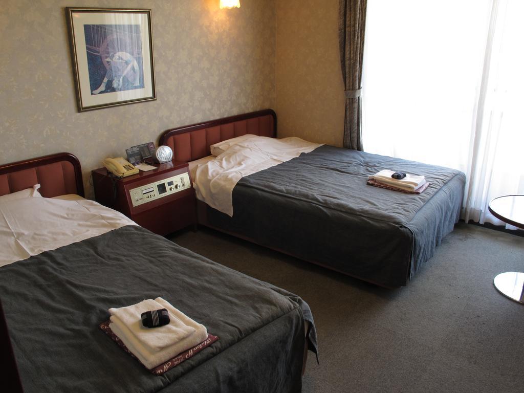 Hotel Platon Chikuma Esterno foto